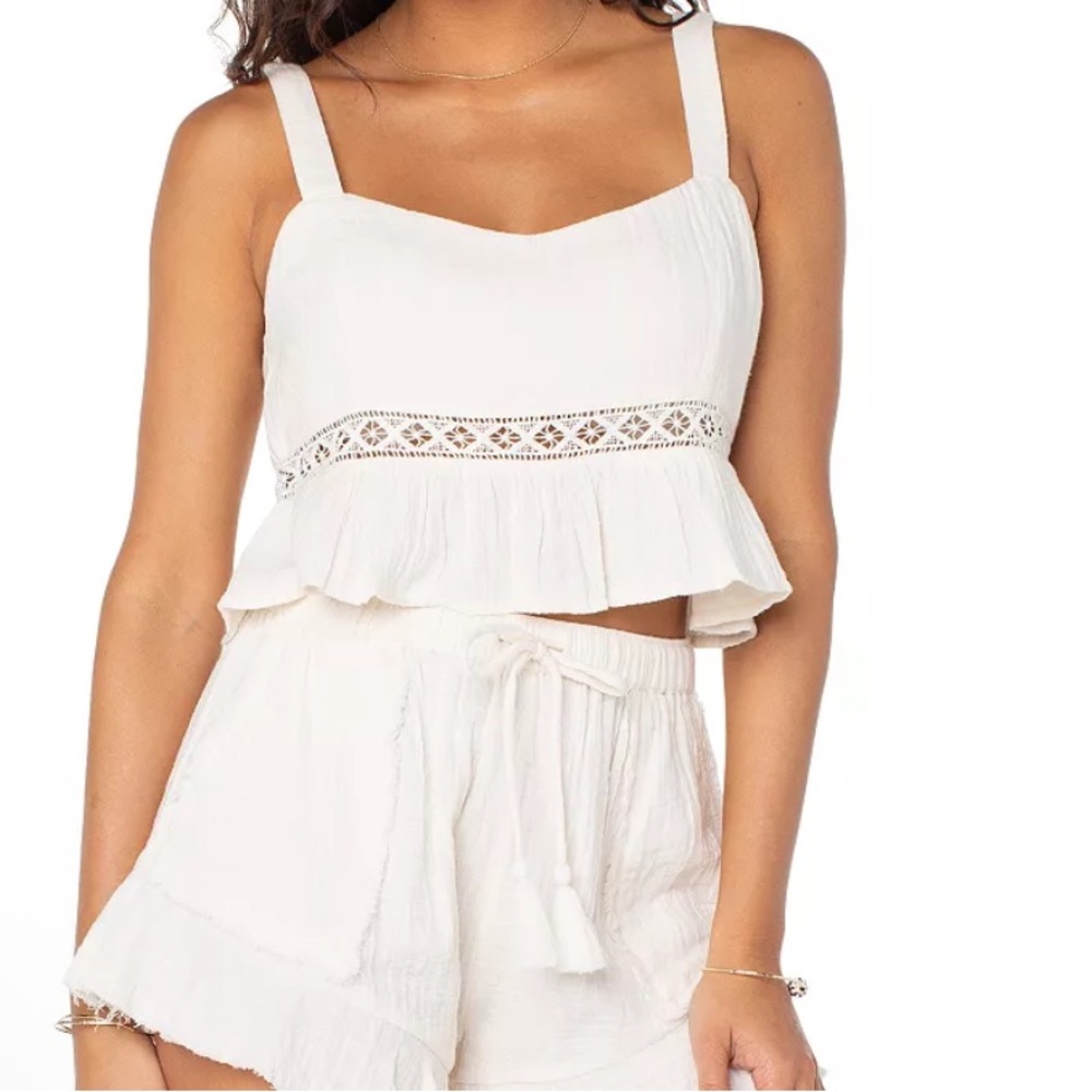 Roxy Cream Eyelet Cropped Ruffle Tank - Picture 3 of 9